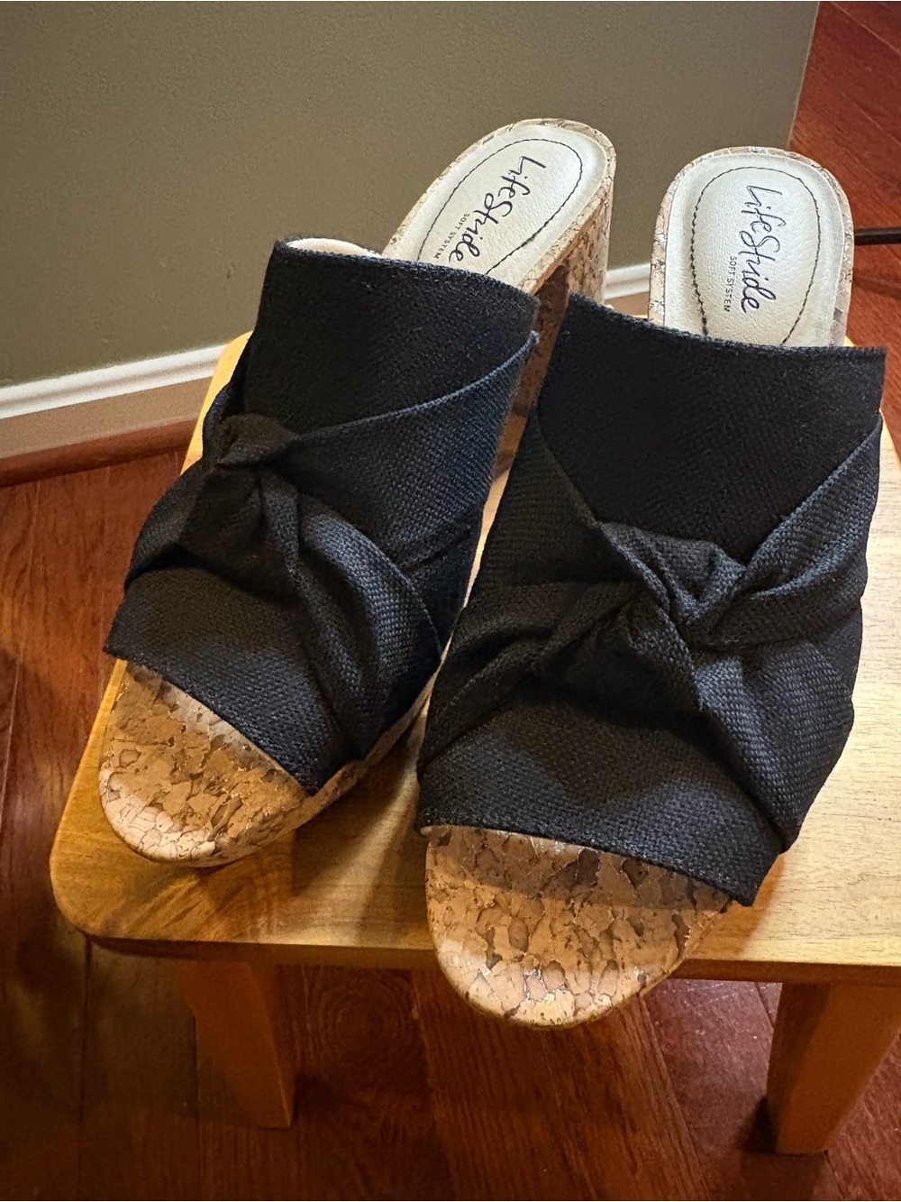 Life Stride Black Knot-Front Cork Slides